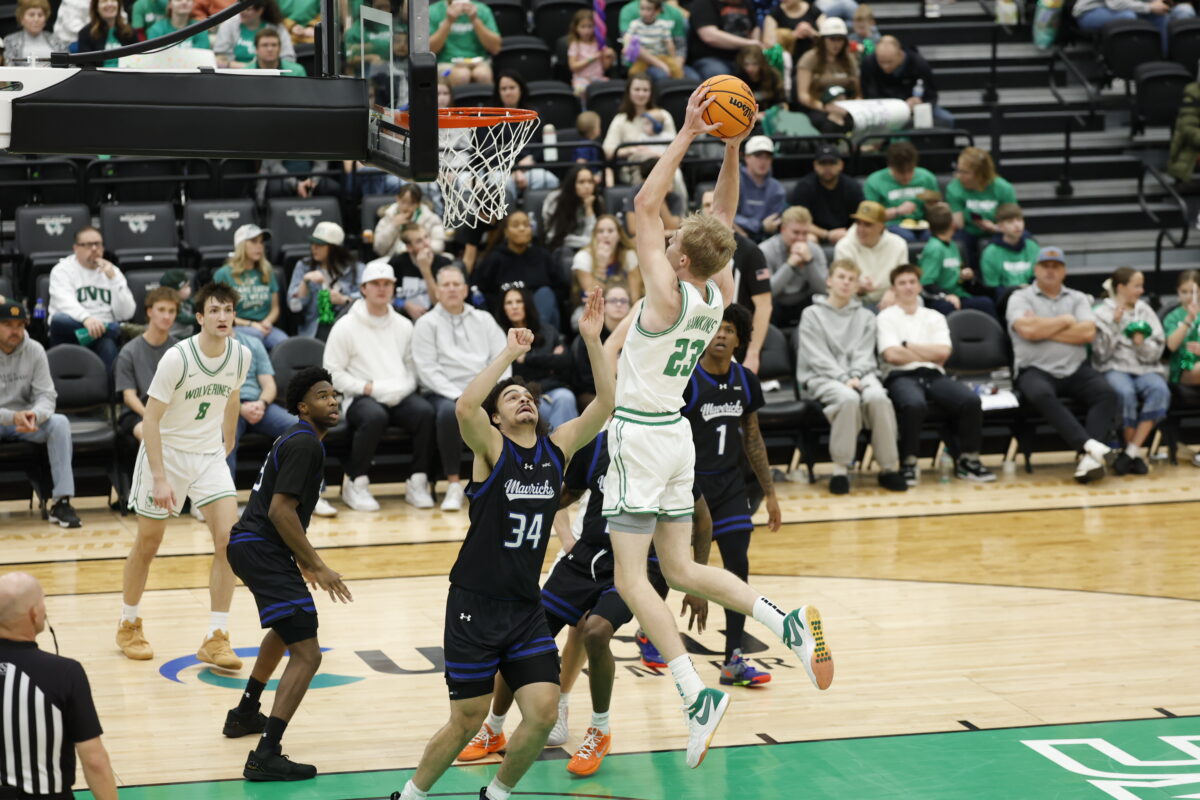 Unbeatable: Utah Valley notches 24th-straight home win with an 81-60 win over UT Arlington